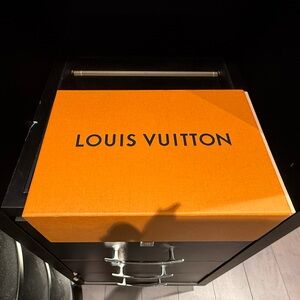 Louis Vuitton Vibrant Orange Box